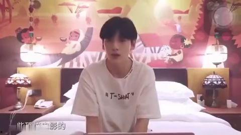 无情吃瓜路人视频,揭秘视频背后的真相与笑料  第3张