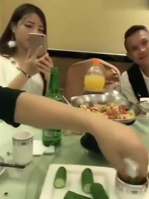 南山大姐吃瓜视频播放,揭秘娱乐圈幕后故事