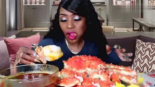 南山大姐吃瓜视频播放,揭秘娱乐圈幕后故事  第3张