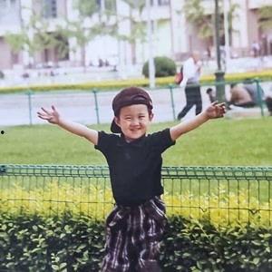 张警吃瓜视频大全  第3张