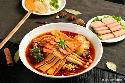 吃瓜麻辣烫视频素材  第3张