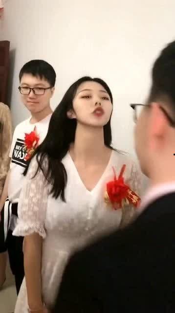 女朋友喜欢看吃瓜视频,揭秘女朋友的吃瓜视频世界