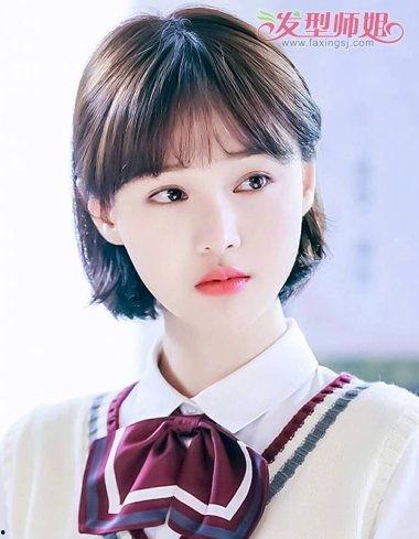 抖音短发卷毛吃瓜视频,带你领略趣味生活瞬间  第2张