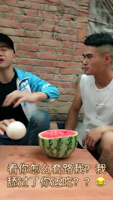 带你吃瓜学生搞笑视频大全,带你领略“带你吃瓜”学生搞笑视频风采 第2张 带你吃瓜学生搞笑视频大全,带你领略“带你吃瓜”学生搞笑视频风采 第2张