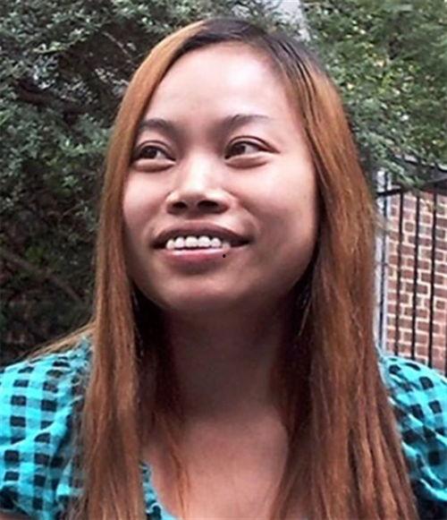 凤姐百货吃瓜是真的吗视频,真相揭秘