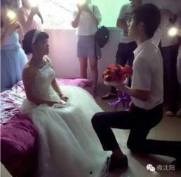 张川新娘吃瓜事件视频,一场网络舆论的风暴与反思 第2张 张川新娘吃瓜事件视频,一场网络舆论的风暴与反思 第2张