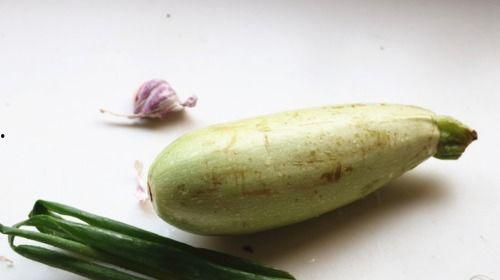 吃西葫芦瓜要削皮吗视频 第2张 吃西葫芦瓜要削皮吗视频 第2张