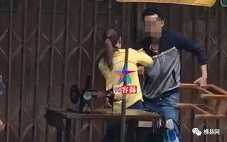 街头吵架夫妻吃瓜视频在线观看,吃瓜群众围观,一幕幕家庭矛盾引热议 第2张 街头吵架夫妻吃瓜视频在线观看,吃瓜群众围观,一幕幕家庭矛盾引热议 第2张