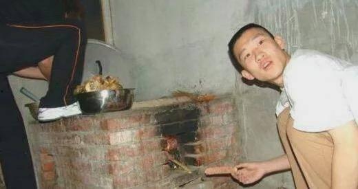 邢台清河吃瓜事件始末视频,一场网络热议的始末揭秘 第2张 邢台清河吃瓜事件始末视频,一场网络热议的始末揭秘 第2张