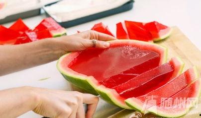 随州市吃瓜视频,揭秘当地美食文化盛宴 第3张 随州市吃瓜视频,揭秘当地美食文化盛宴 第3张