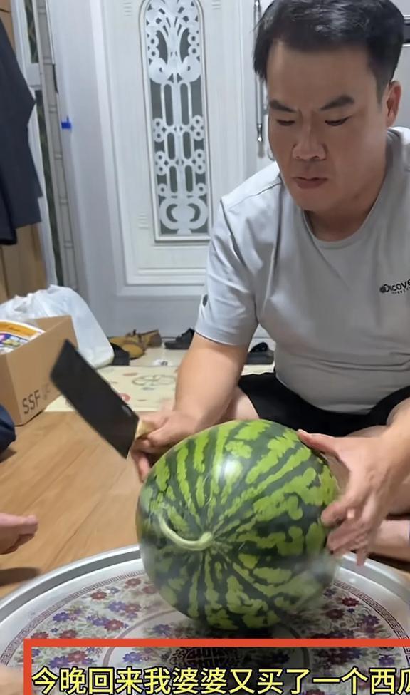 韩国人吃釜山蜜瓜视频大全,视频大全带你一探究竟  第2张